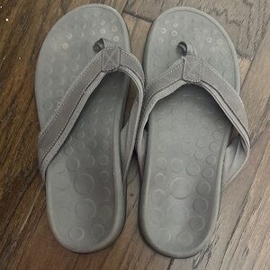 Vionic Charcoal Flip Flop Sandals